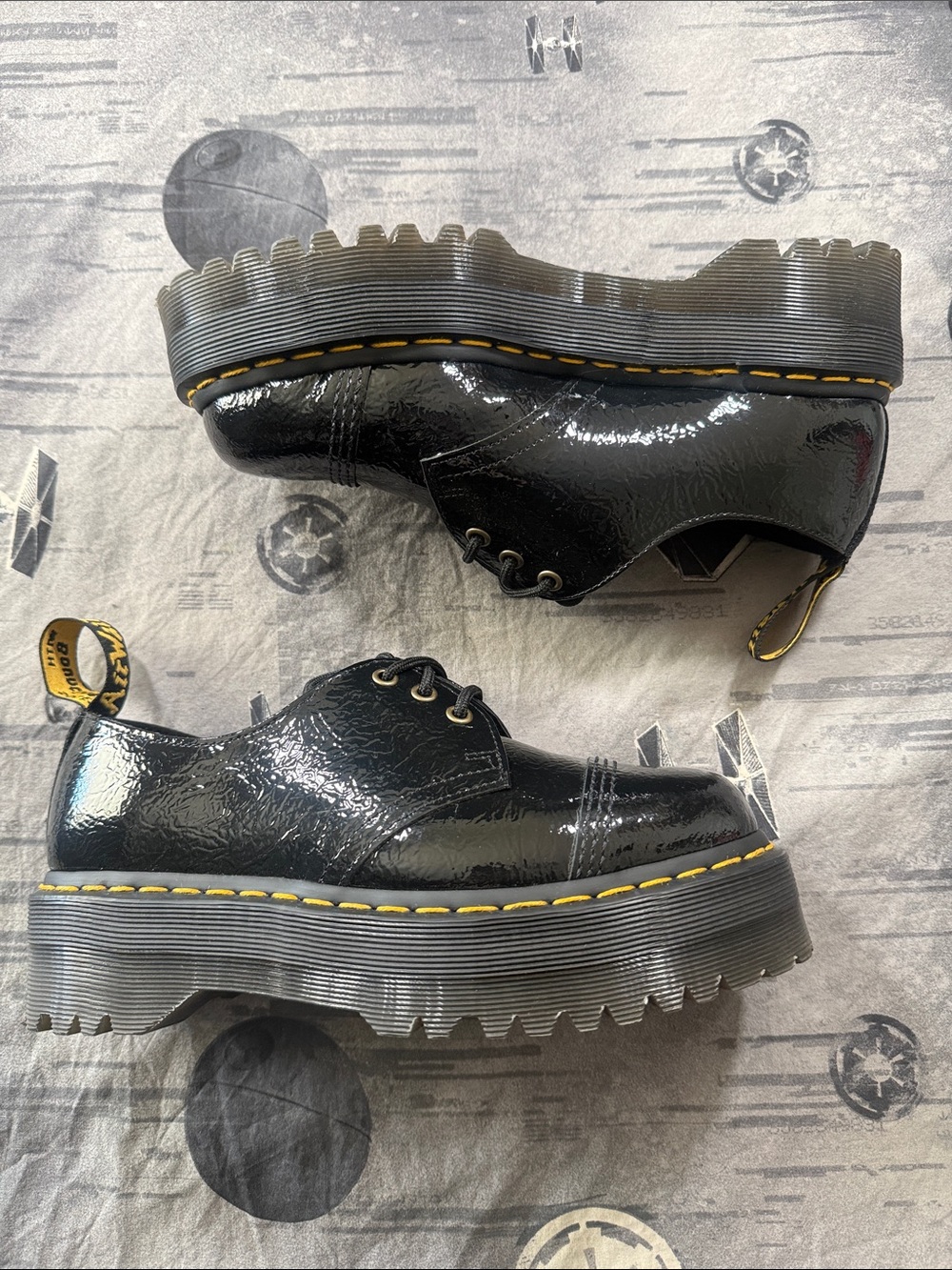 DR MARTEN 1461 QUAD CRINKLE PATENT LEATHER PLATFORM CAP TOE OXFORDS SZ 8 UK 6